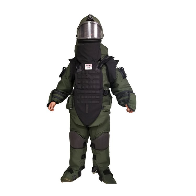 排爆服的保養和維護排爆服需要定期保養和維護